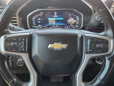 Used 2025 Chevrolet Silverado 2500 LT AWD/4WD image 19