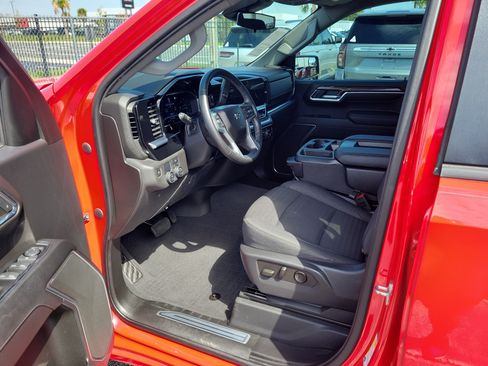 Used 2023 Chevrolet Silverado 1500 RST RWD image 10