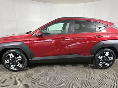 Used 2024 Hyundai Kona SEL FWD image 5