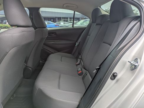 Used 2023 Toyota Corolla LE FWD image 13
