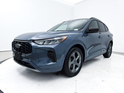 Used 2023 Ford Escape ST-Line w/ Tech Pack #1 image 12