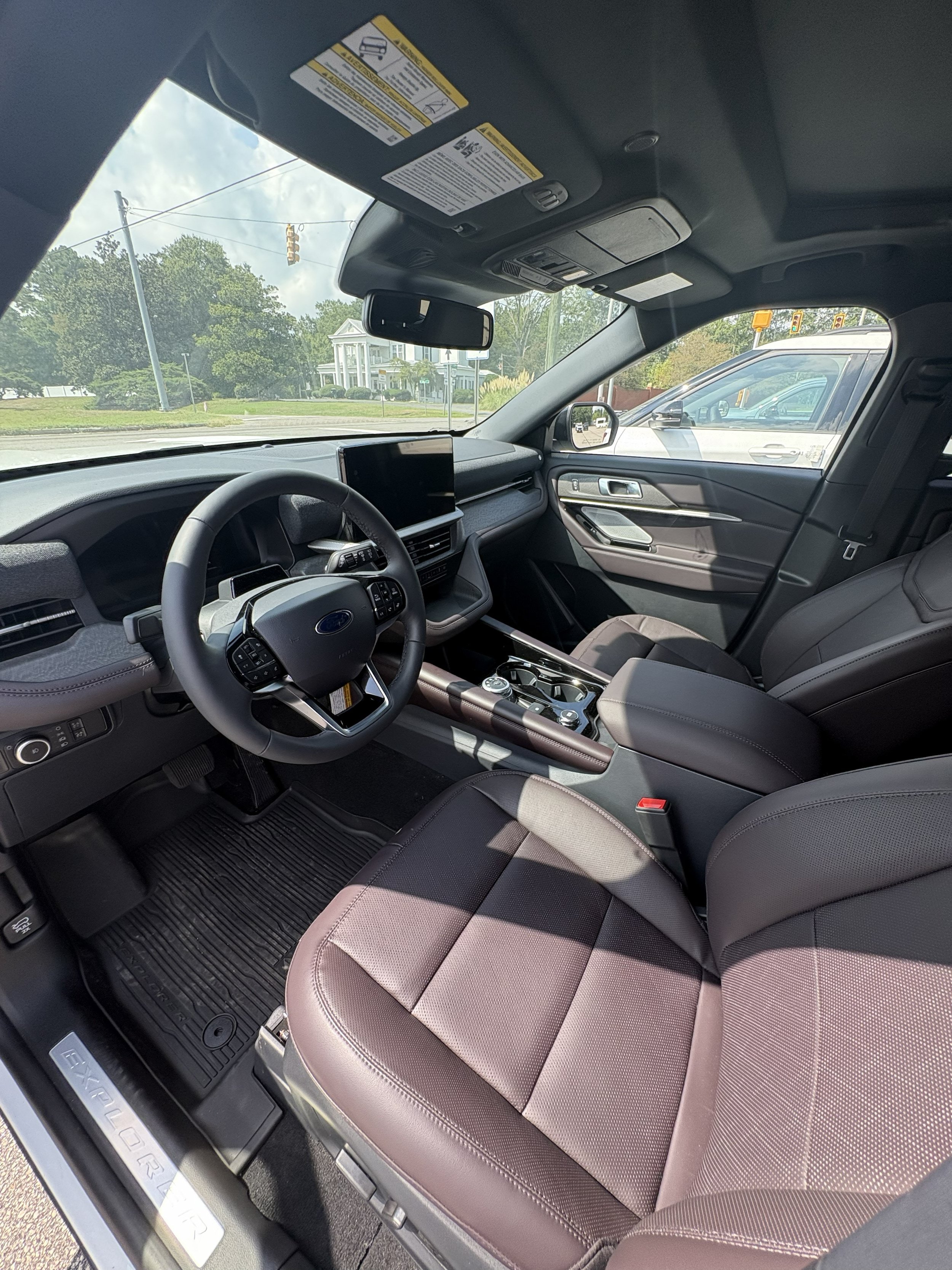 New 2026 Ford Explorer Platinum RWD image 13