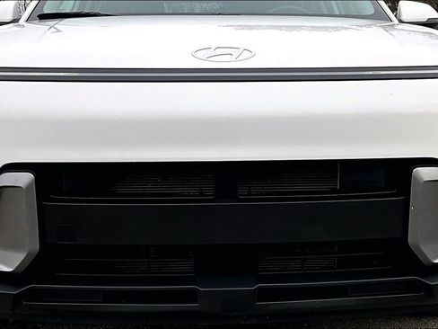 Used 2025 Hyundai Kona SEL image 28