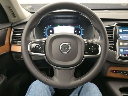 Used 2024 Volvo XC90 B6 Plus w/ Protection Package image 23