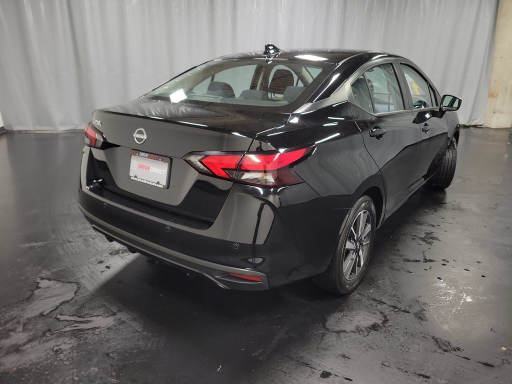 Used 2025 Nissan Versa SV FWD image 8