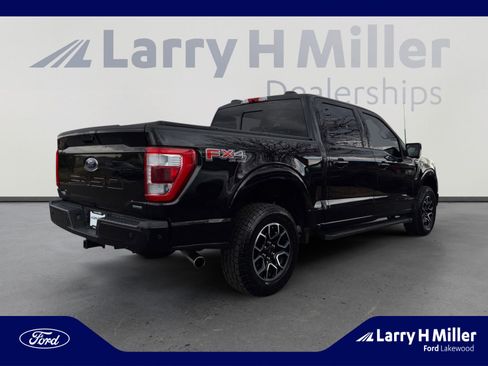 Used 2022 Ford F150 Lariat w/ Equipment Group 502A High image 5