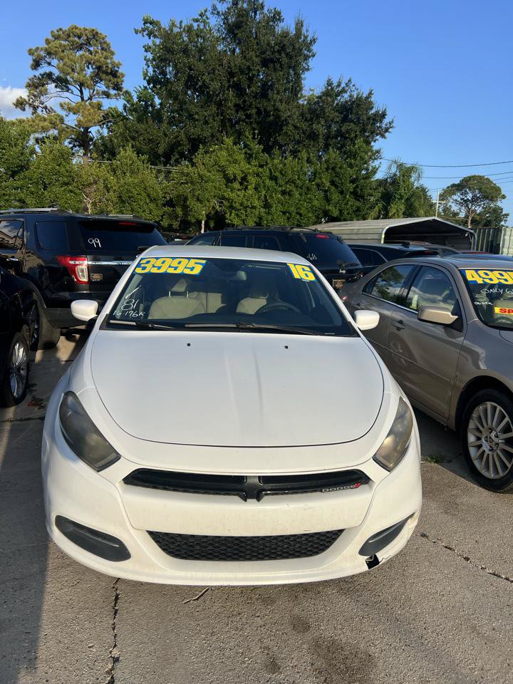 Used 2016 Dodge Dart SXT FWD image 2