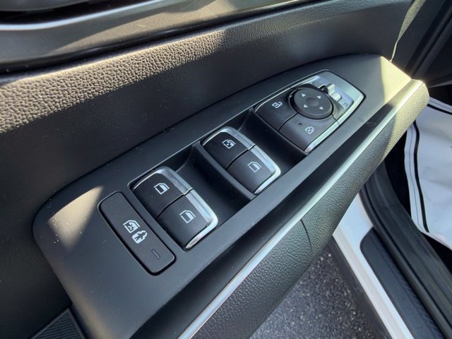Certified 2023 Kia Sorento EX AWD/4WD image 32