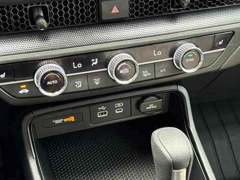 Certified 2023 Honda CR-V EX image 20