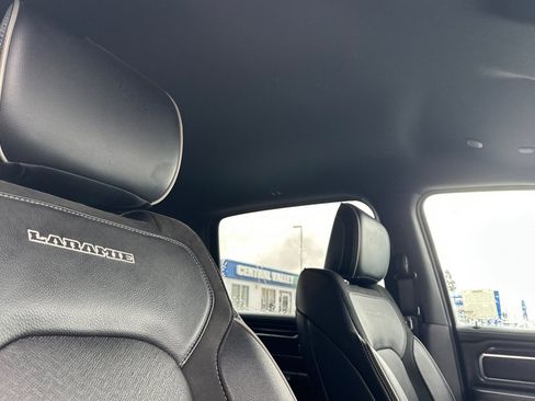 Certified 2023 RAM 1500 Laramie image 16