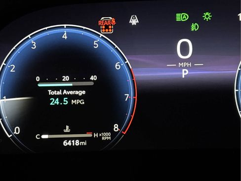 Certified 2025 Toyota Highlander Platinum image 11