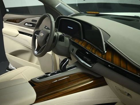 Used 2024 Cadillac Escalade Sport Platinum RWD image 60