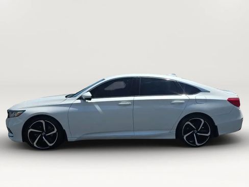 Used 2019 Honda Accord Sport image 5