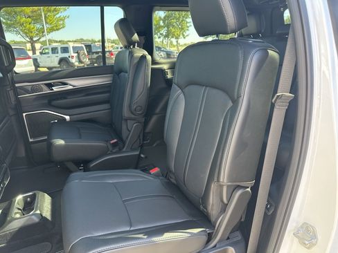 New 2025 Jeep Wagoneer Series II image 51