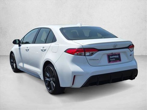 Certified 2023 Toyota Corolla SE w/ Carpet Mat Package (TMS) FWD image 8
