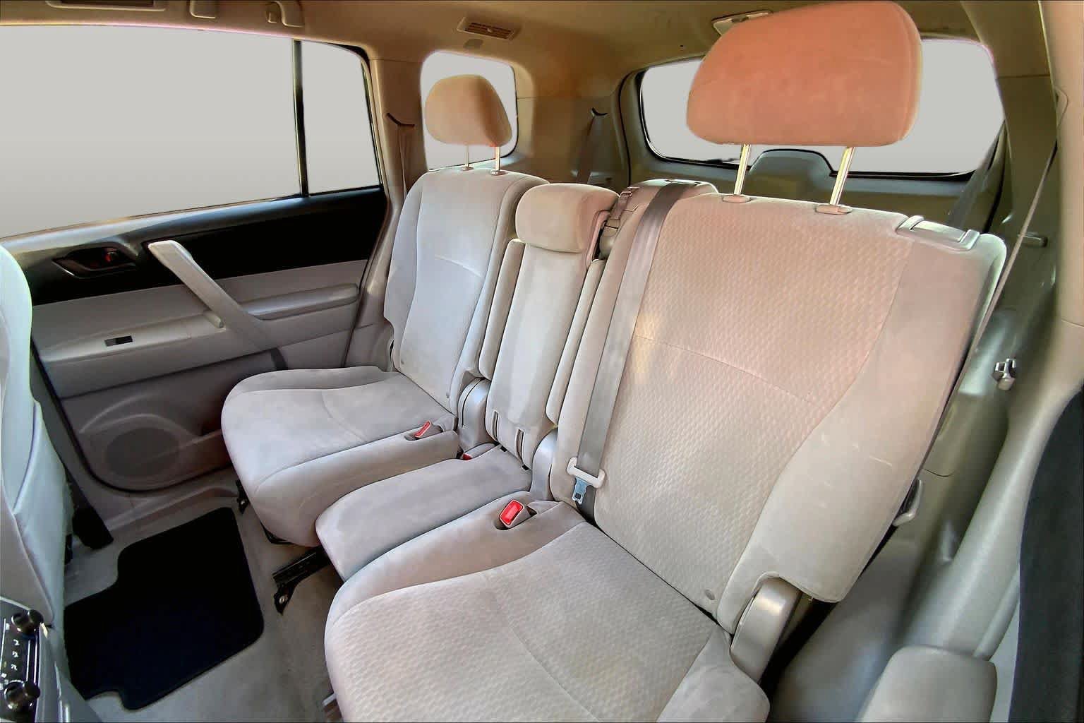 Used 2010 Toyota Highlander 2WD w/ Extra Value Pkg 2 image 18