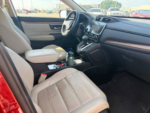 Used 2018 Honda CR-V Touring image 8