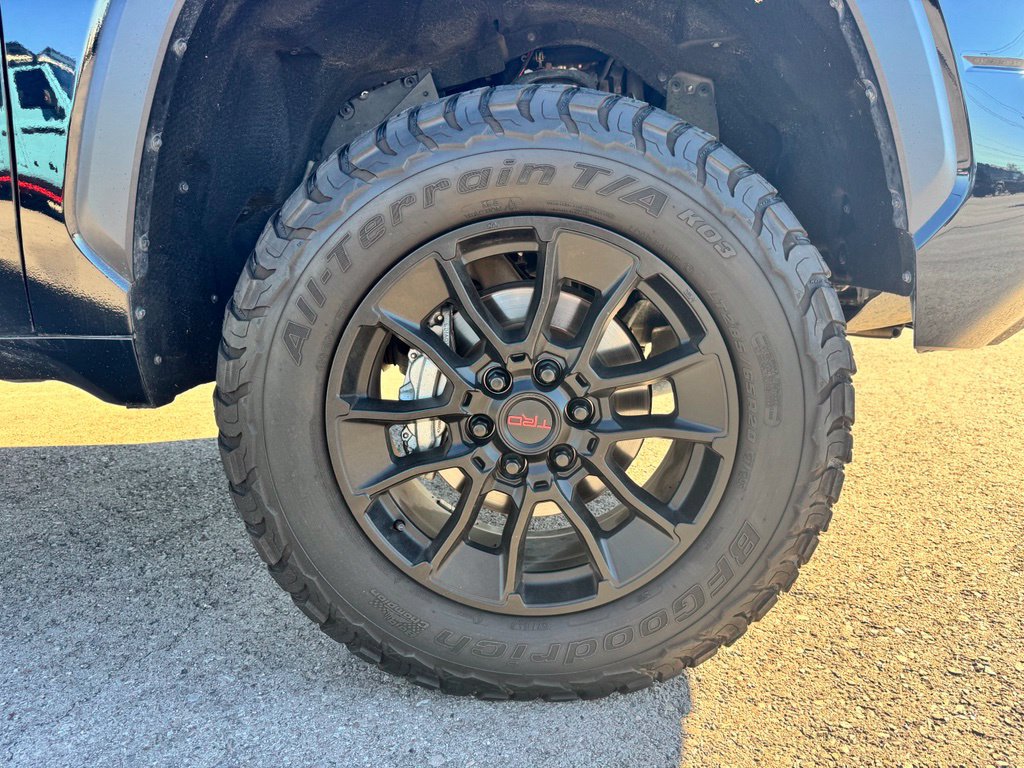 Used 2024 Toyota Tundra SR5 w/ SR5 Convenience Package AWD/4WD image 36