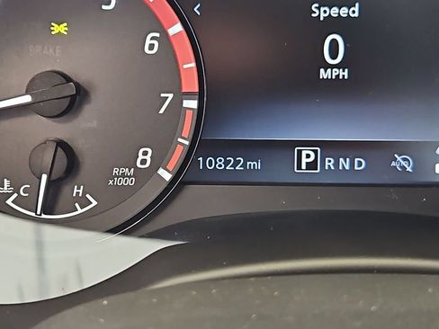 Used 2025 Nissan Frontier PRO-4X w/ Pro Premium Package AWD/4WD image 16