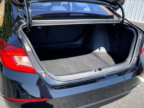 Used 2018 Honda Accord EX-L image 26