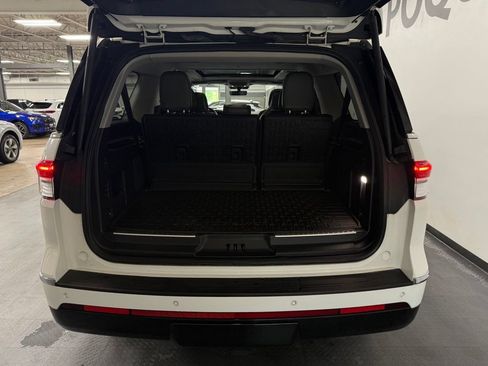 Used 2022 Lincoln Navigator L Black Label AWD/4WD image 16