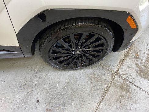 Used 2025 Hyundai Santa Fe Calligraphy image 14