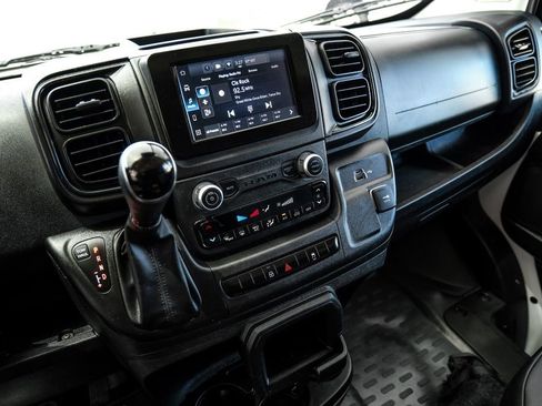 Used 2025 RAM ProMaster 2500 w/ Convenience Group FWD image 20