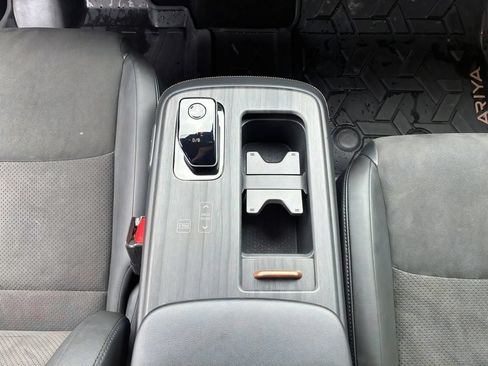 Used 2023 Nissan Ariya FWD image 21