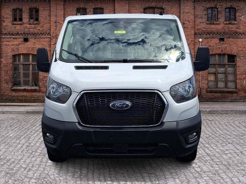 Certified 2025 Ford Transit 250 Low Roof w/ Exterior Upgrade Package RWD image 2