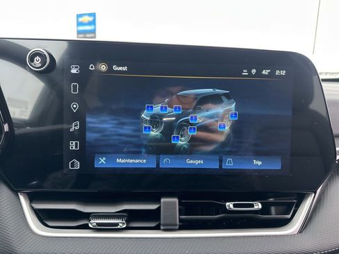 New 2026 Chevrolet Equinox LT w/ Convenience Package II image 30