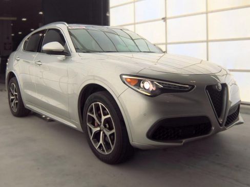 Used 2021 Alfa Romeo Stelvio Ti w/ Active Assist 2 Package TI AWD/4WD image 2