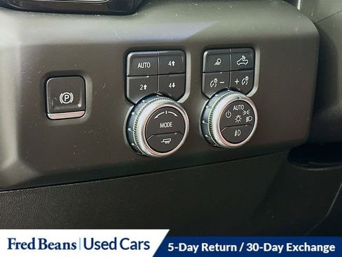 Used 2025 GMC Sierra 1500 Denali Ultimate AWD/4WD image 12