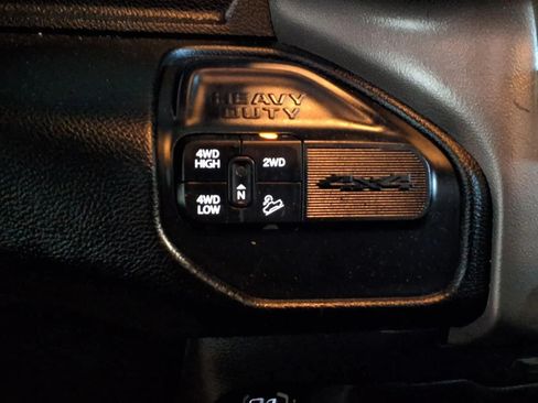 Used 2021 RAM 2500 Big Horn w/ Level 1 Equipment Group AWD/4WD image 23
