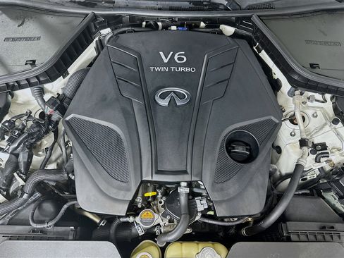 Used 2019 INFINITI Q50 Luxe w/ Essential Package (3.0T Luxe) image 34