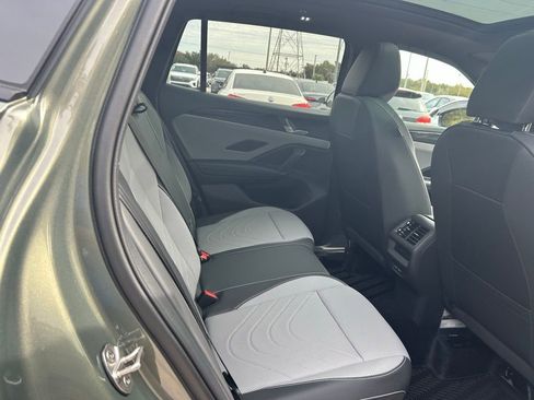 New 2026 Volkswagen Tiguan SE R-Line image 40