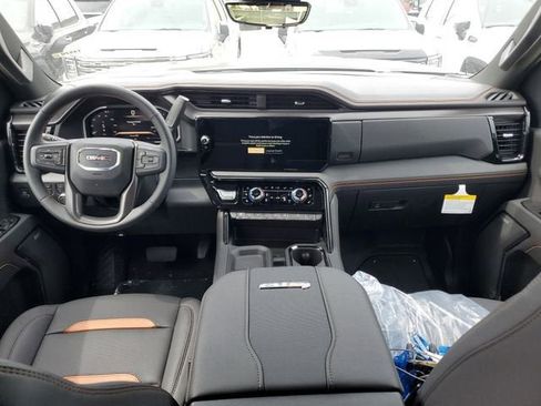 New 2026 GMC Sierra 3500 AT4 w/ AT4 Premium Plus Package AWD/4WD image 13