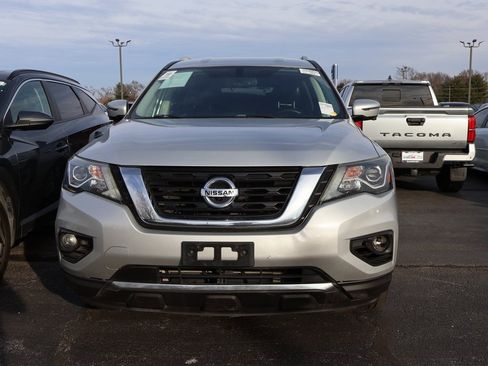 Used 2020 Nissan Pathfinder SL image 8