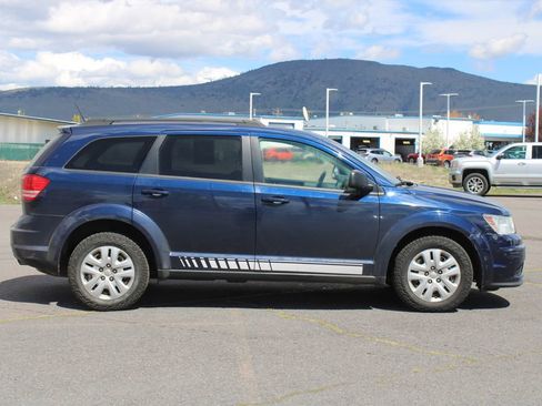 Used 2018 Dodge Journey SE w/ Connectivity Group image 6