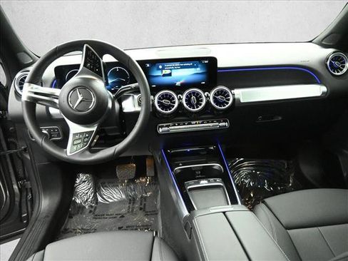 Certified 2026 Mercedes-Benz GLB 250 4MATIC image 20