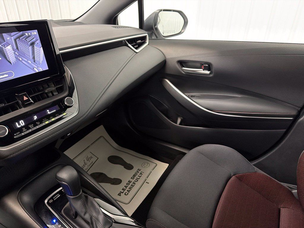 Used 2024 Toyota Corolla SE FWD image 18