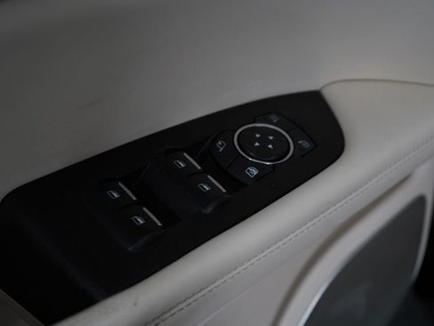 Used 2019 Lincoln Nautilus Black Label AWD/4WD image 29