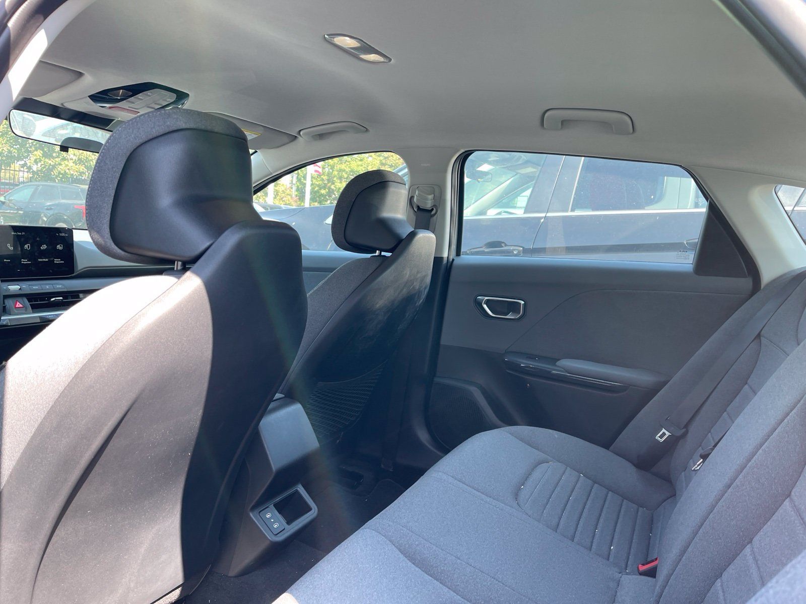 Used 2025 Kia K4 EX FWD image 4