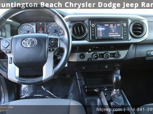 Used 2017 Toyota Tacoma SR5 image 16