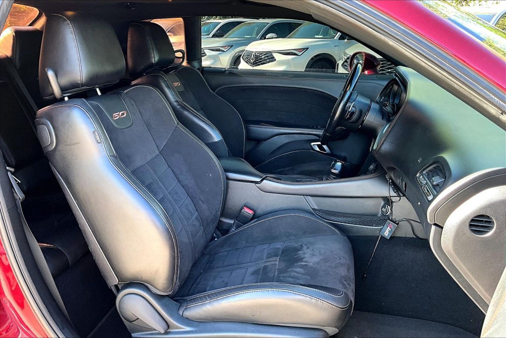 Used 2020 Dodge Challenger R/T RWD image 9