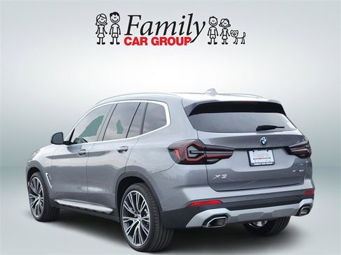 Used 2024 BMW X3 sDrive30i w/ Convenience Package image 3