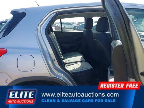 Used 2016 Chevrolet Trax LS w/ LPO, Cargo Package image 15