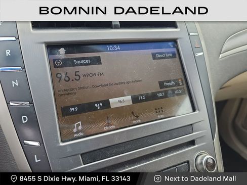 Used 2017 Lincoln MKZ Premiere image 26