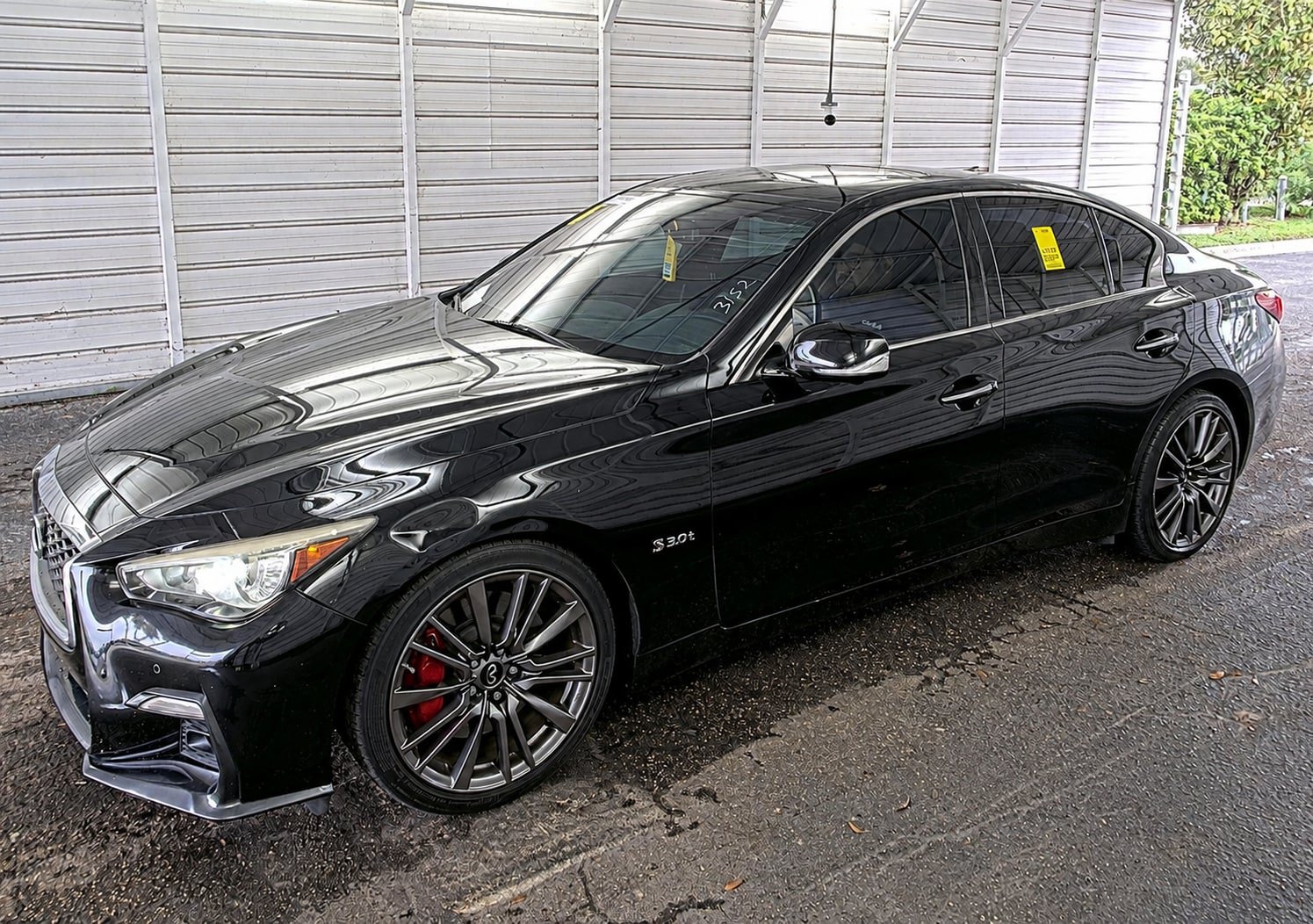 Used 2018 INFINITI Q50 Red Sport 400 w/ Sensory Package (Sport) RWD image 1
