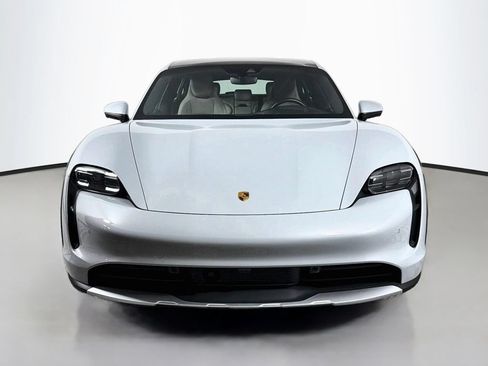 Used 2024 Porsche Taycan 4 Cross Turismo AWD/4WD image 2