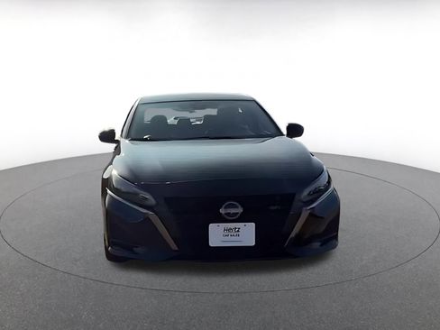 Used 2025 Nissan Altima 2.5 SR image 3